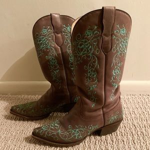 Women’s Cowboy Boots: brown and teal